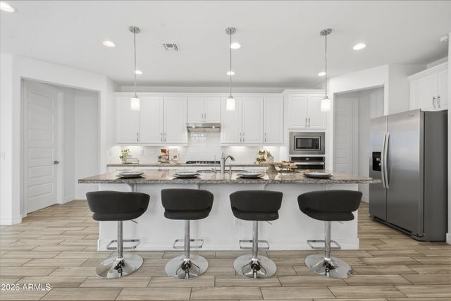 17742 W GRANITE VIEW Drive, Goodyear, AZ 85338