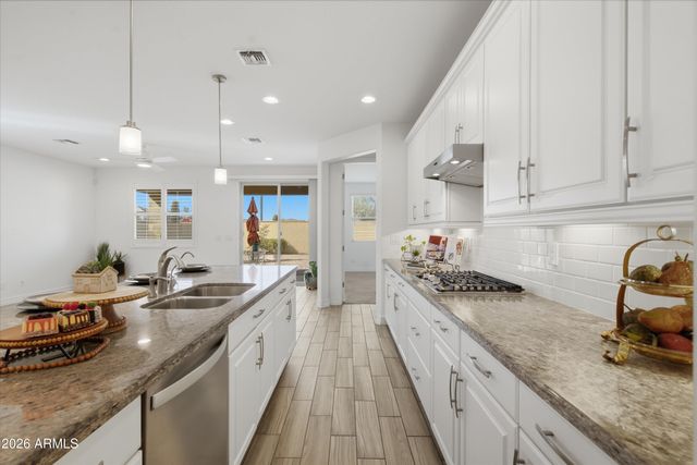 17742 W GRANITE VIEW Drive, Goodyear, AZ 85338
