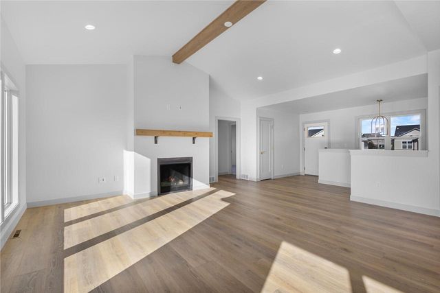 1387 CROSSROADS DRIVE, Hobart, WI 54114