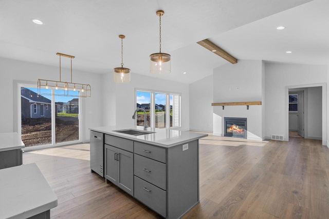 1387 CROSSROADS DRIVE, Hobart, WI 54114