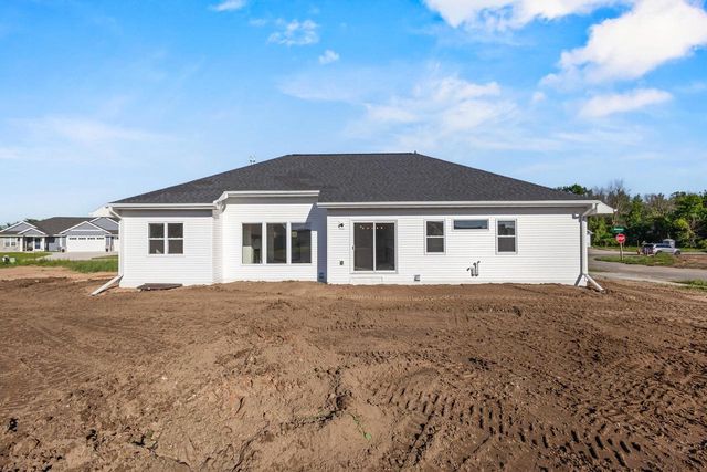 1387 CROSSROADS DRIVE, Hobart, WI 54114