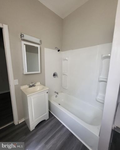 3948 N 5TH ST, Philadelphia, PA 19140