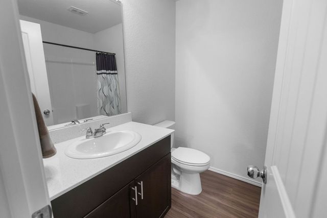 240 Westpark Drive, Anna, TX 75409