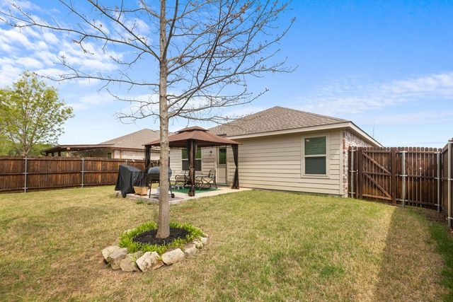 240 Westpark Drive, Anna, TX 75409