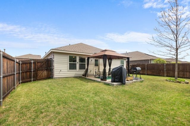 240 Westpark Drive, Anna, TX 75409