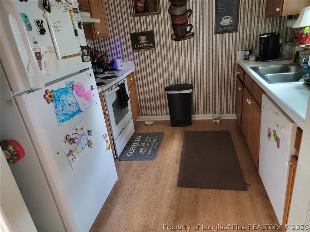 2141 SKYVIEW Drive, Fayetteville, NC 28304 — photo 3