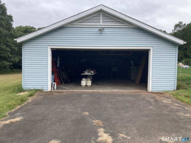 331 Griswold Street, Glastonbury, CT 06033