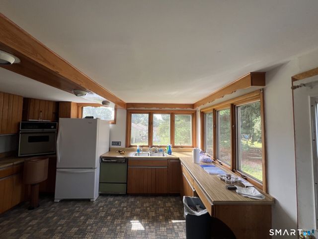 331 Griswold Street, Glastonbury, CT 06033