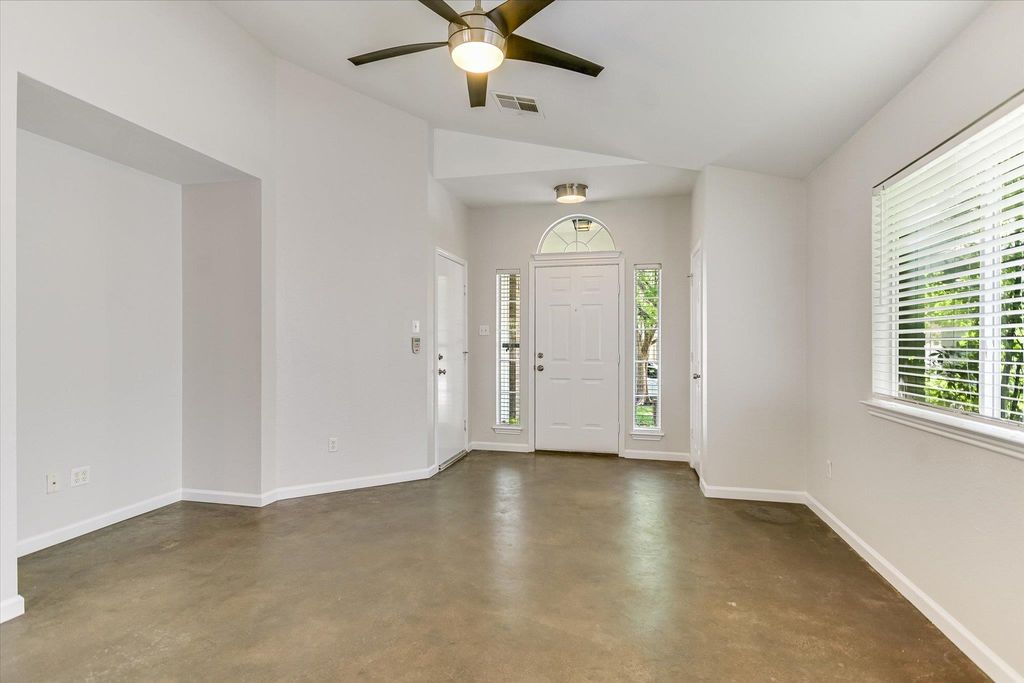 11518 James B Connolly LN, Austin, TX 78748