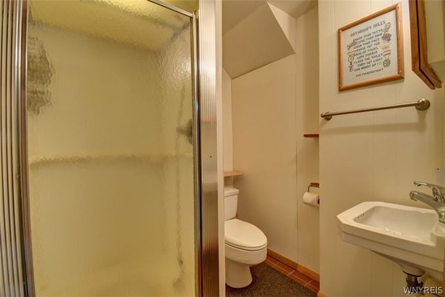 689 78th Street, Niagara Falls, NY 14304