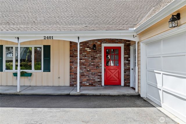 2401 SW 316th Street, Federal Way, WA 98023