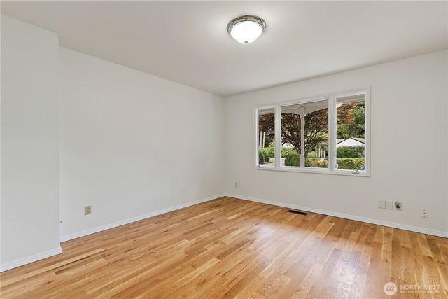 2401 SW 316th Street, Federal Way, WA 98023