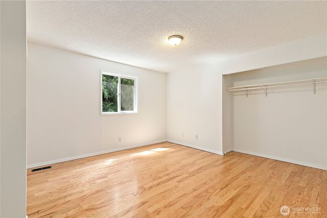 2401 SW 316th Street, Federal Way, WA 98023