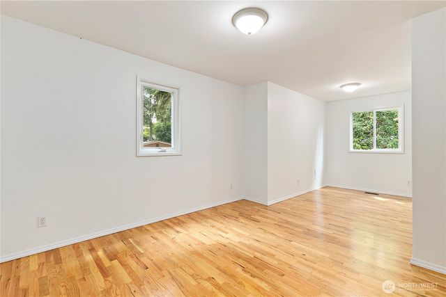 2401 SW 316th Street, Federal Way, WA 98023