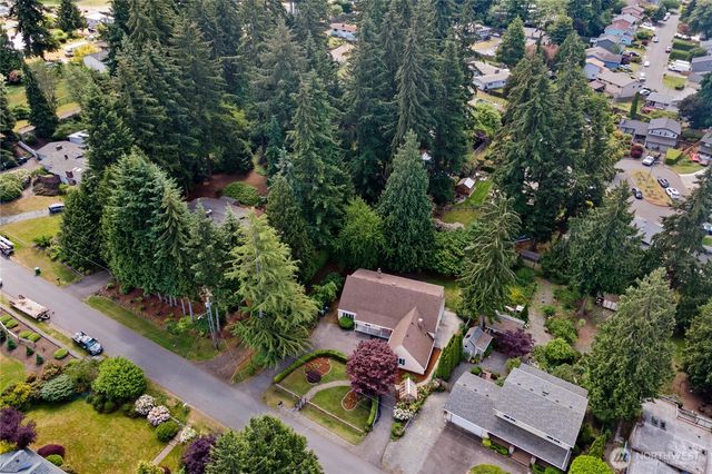 2401 SW 316th Street, Federal Way, WA 98023