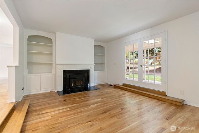 2401 SW 316th Street, Federal Way, WA 98023