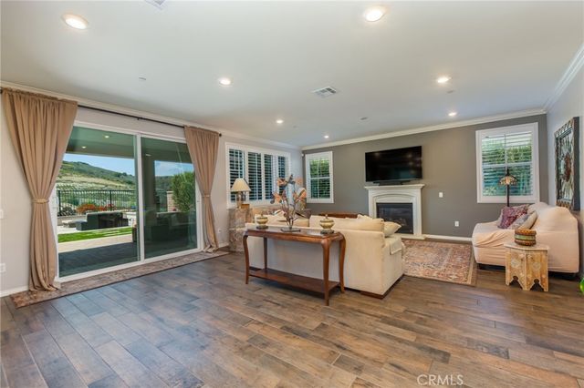 231 Sequoia Avenue, Simi Valley, CA 93065