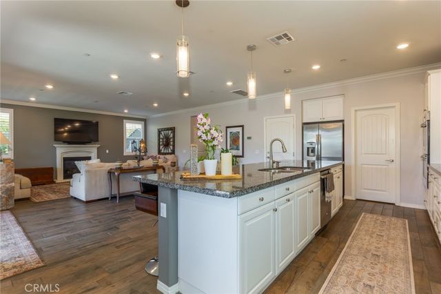 231 Sequoia Avenue, Simi Valley, CA 93065