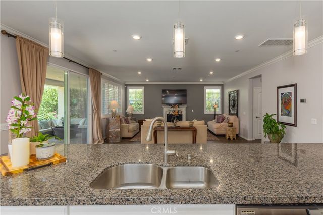 231 Sequoia Avenue, Simi Valley, CA 93065