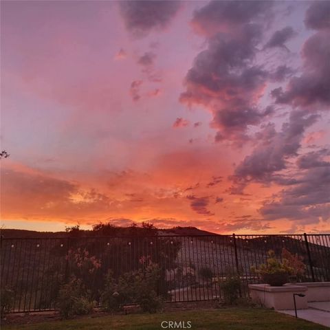 231 Sequoia Avenue, Simi Valley, CA 93065
