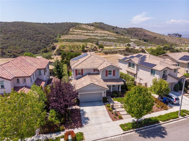231 Sequoia Avenue, Simi Valley, CA 93065