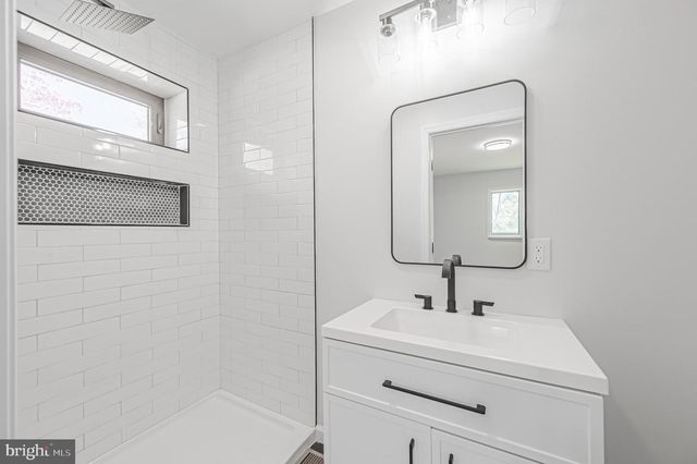 1318 SWEDESBORO RD, Monroeville, NJ 08343