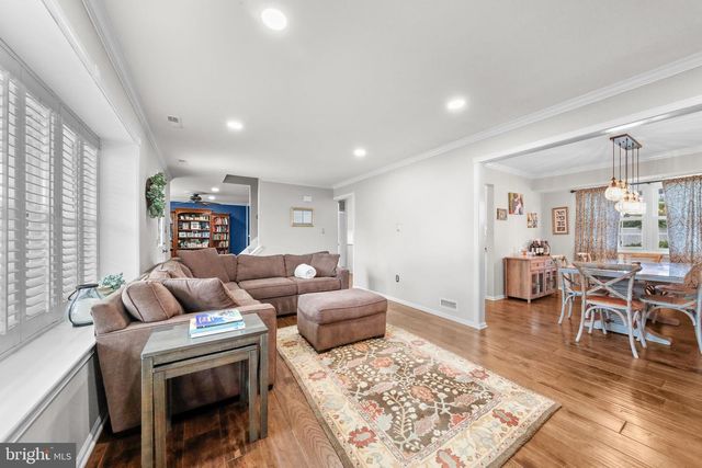 185 CARLTON AVE, Marlton, NJ 08053