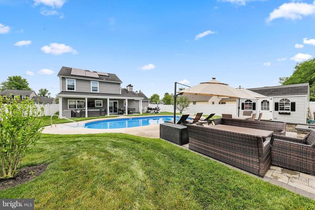 185 CARLTON AVE, Marlton, NJ 08053