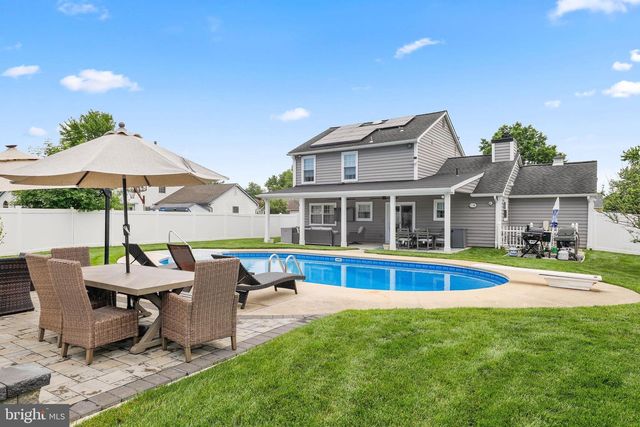 185 CARLTON AVE, Marlton, NJ 08053