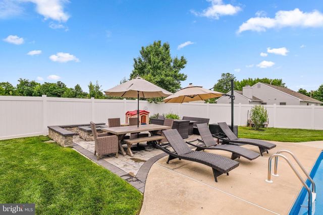 185 CARLTON AVE, Marlton, NJ 08053