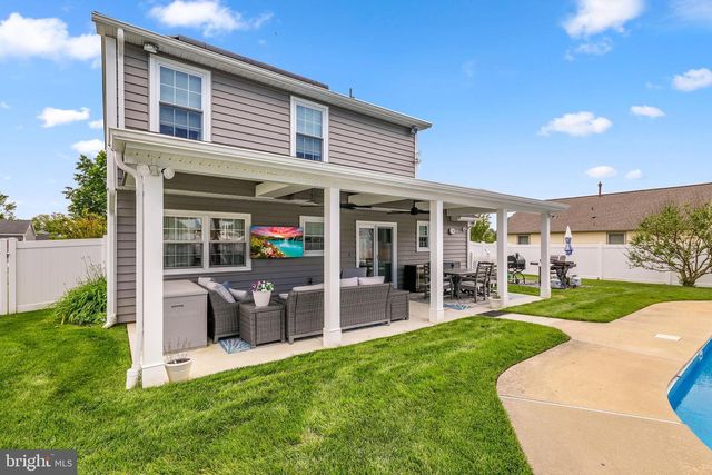185 CARLTON AVE, Marlton, NJ 08053