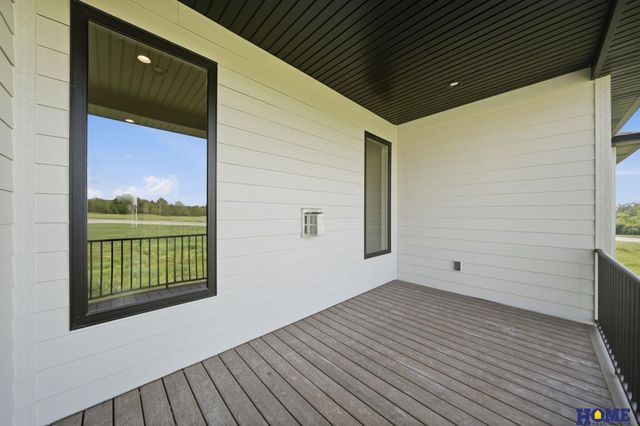 9207 Triana Lane, Lincoln, NE 68520