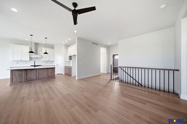 9207 Triana Lane, Lincoln, NE 68520