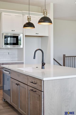 9207 Triana Lane, Lincoln, NE 68520