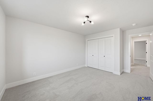 9207 Triana Lane, Lincoln, NE 68520