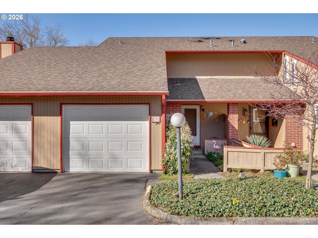 831 Ne 90TH Ave, Portland, OR 97220