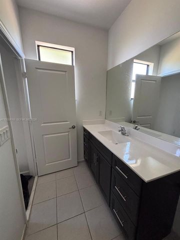 9965 SW 228th Ter, Miami, FL 33190