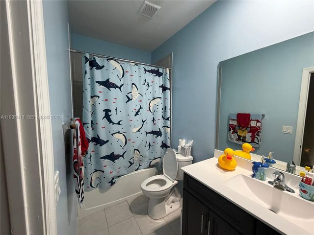 9965 SW 228th Ter, Miami, FL 33190