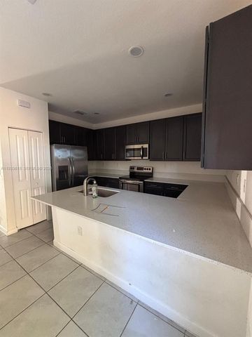 9965 SW 228th Ter, Miami, FL 33190