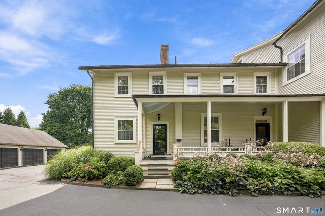 415 Old Post Road, Fairfield, CT 06824