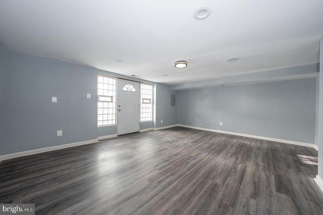 7608 DICKS AVE, Philadelphia, PA 19153