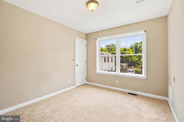 205 S LOCUST ST, Ambler, PA 19002