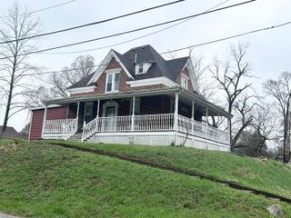 1201 Lincoln Avenue, Lowell, IN 46356