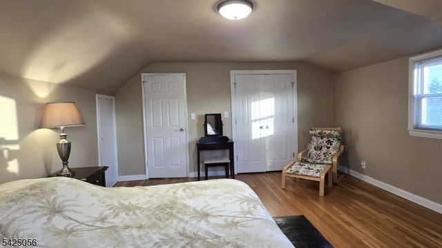 446 Maple Hill Dr, Hackensack City, NJ 07601