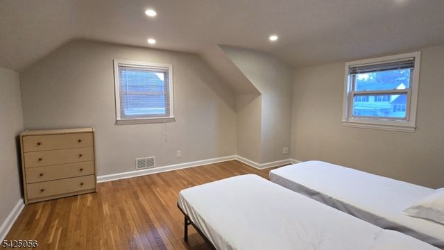 446 Maple Hill Dr, Hackensack City, NJ 07601