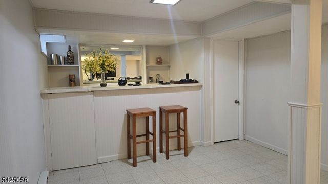 446 Maple Hill Dr, Hackensack City, NJ 07601