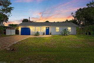 4027 Mindi AVE, Naples, FL 34112