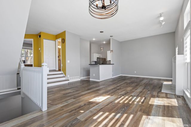 9690 S Bay Pointe Court, Bloomington, IN 47401