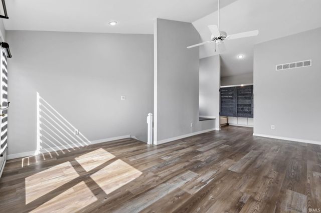 9690 S Bay Pointe Court, Bloomington, IN 47401