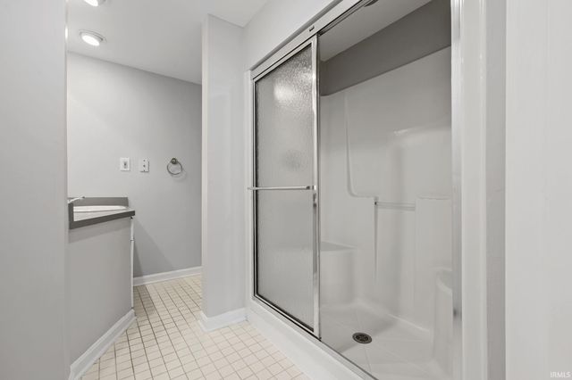 9690 S Bay Pointe Court, Bloomington, IN 47401